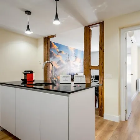 2 Bedrooms 2 Bathrooms Furnished - Malasana - Bright And Refurbished - Mintystay Madrid Exterior photo